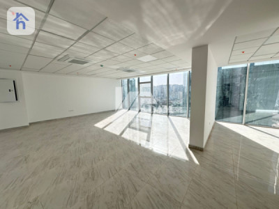 مكتب حديث في موقع مميز صورة 5