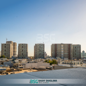 Spacious Commercial Building for Lease Image 9