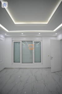 Modern 5-bedroom house for rent image 5