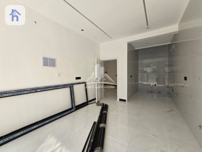 Modern House with Ample Space Image 4