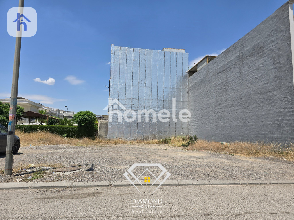 Residential Plot (250m²)