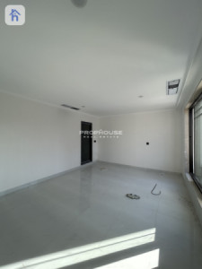 Spacious 4-Bedroom House in Hawlery Nwe Resim 6