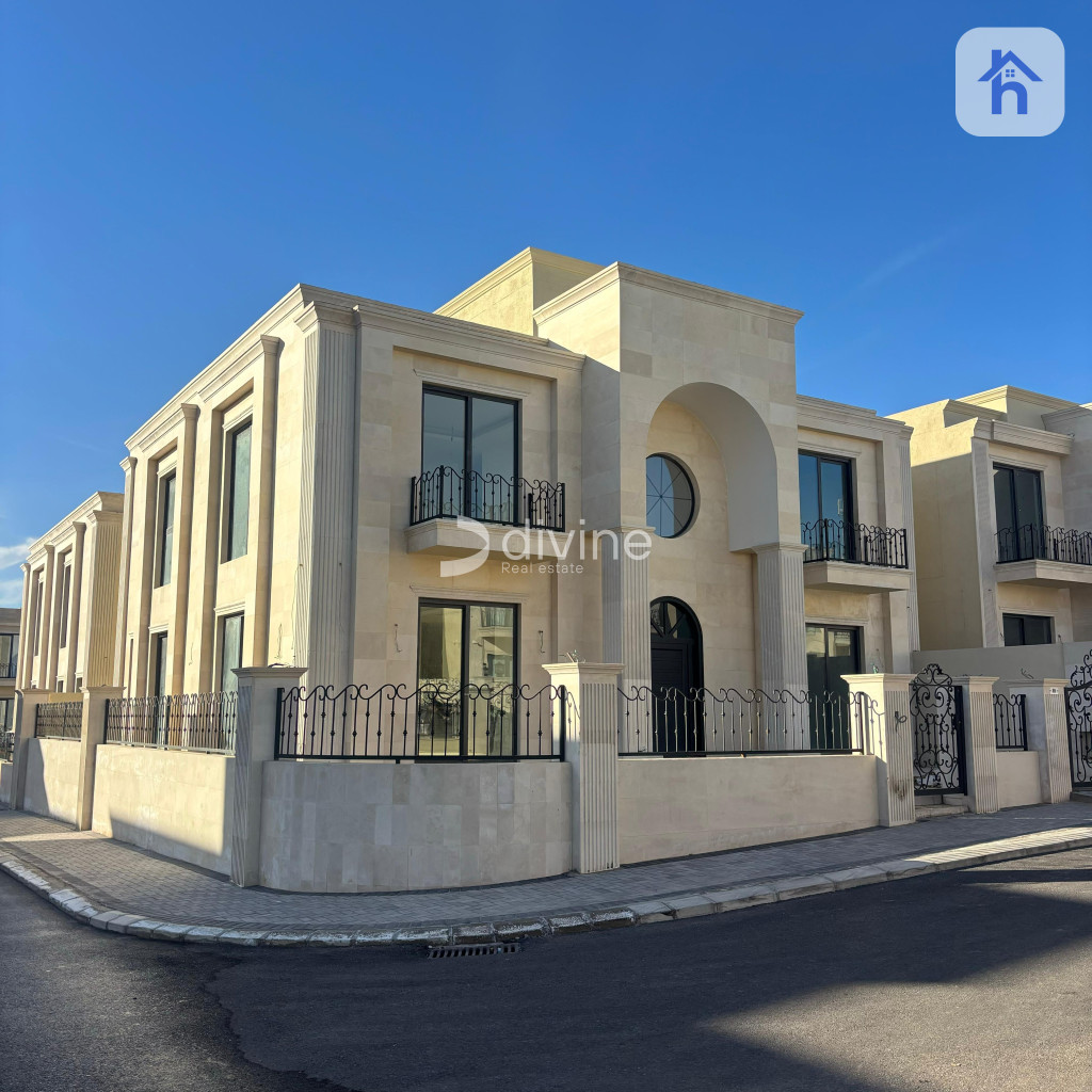 Luxurious House with Stunning Views