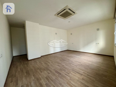 Luxurious apartment in prime location Image 6