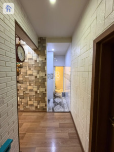 One Floor House image 4