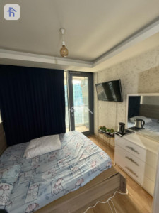 Chic Studio Apartment in Prime Location Image 3