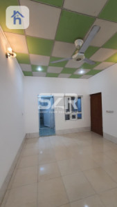 Spacious Family Home in Erbil image 10