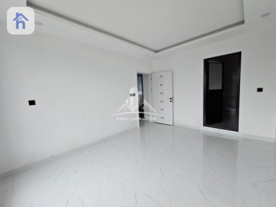 خانوو بەرامبەر باخچە وێنە 8