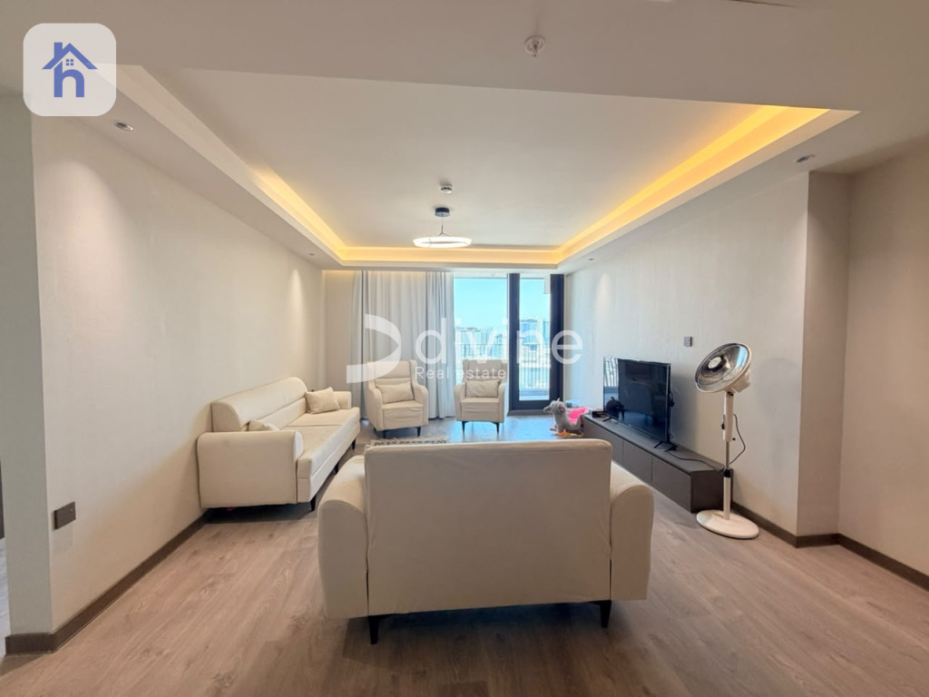 Spacious Apartment in Cavalli Tower