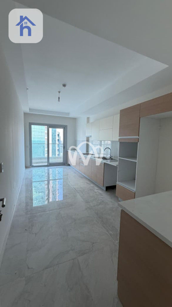 Spacious 2 Bedroom Apartment in Empire Square Resim 2