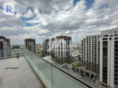 Boulevard Apartment with Terrace Image 3
