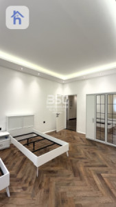 Corner House image 6