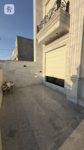 Spacious Home with Six Bedrooms image 5