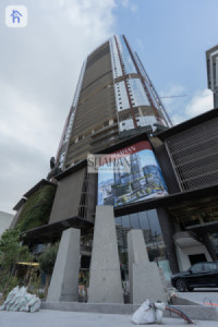 apartment with Gulan Mall view image 1