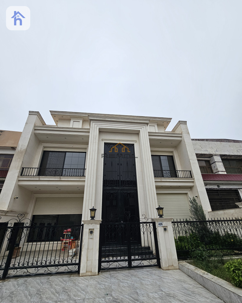 Modern 5-Bedroom House for Rent