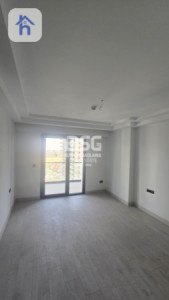 Modern one-bedroom apartment image 3