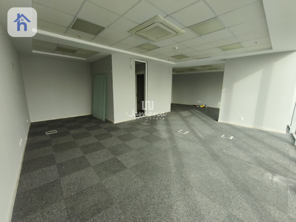 ئۆفیسی مۆدێرن لە ئیمپایەر بزنس