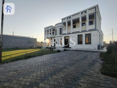 Luxurious Farmhouse in Al Rashid image 2