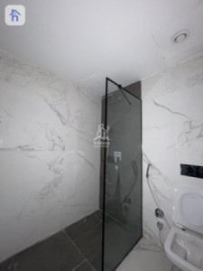 Bright and Spacious One Bedroom Apartment image 8