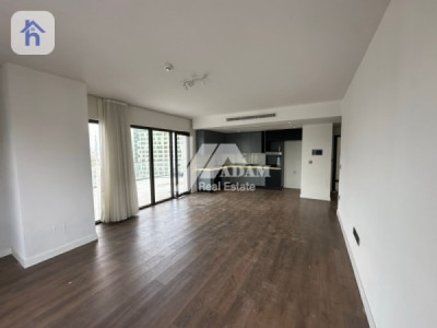 Boulevard Apartment with Terrace Image 7