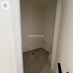 Elegant 3-Bedroom Apartment for Sale Image 8