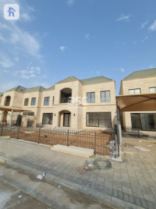 Spacious House in Spanish Village 2 image 2