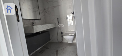 One Bedroom Apartment, Prime Area Image 6