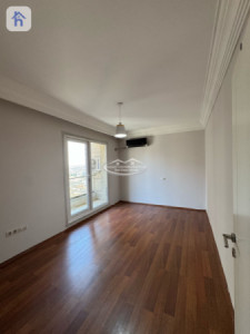 Modern 3-Bedroom Apartment for Rent Image 7
