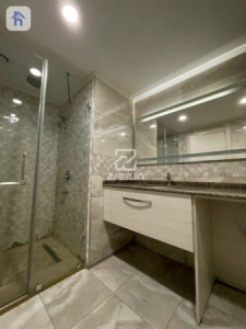 شقة مريحة في MRF كواترو تاورز image 6