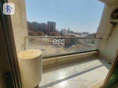 Studio Apartment in Eskan Towers Resim 5