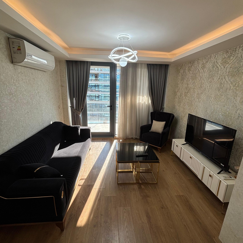 شوقەی ڕاخراو بۆ کرێ