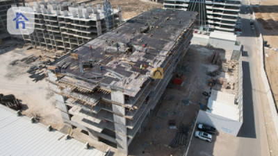 Modern Apartment in Vana Towers image 1