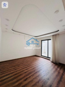 Spacious House in Ashti City Image 3