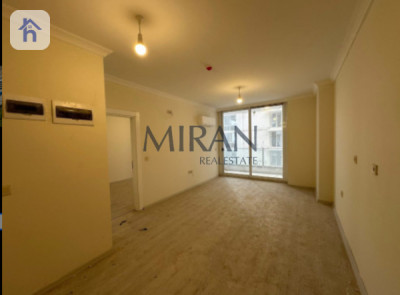 Apartment in Cash Image 3