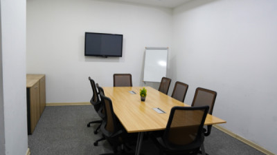 Premium Office For Rent Image 6