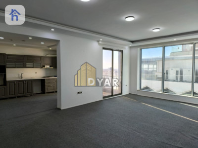 Spacious 3 Bedroom Apartment in Zaniary Towers image 2