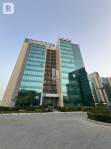 شقة مؤثثة للإيجار image 8