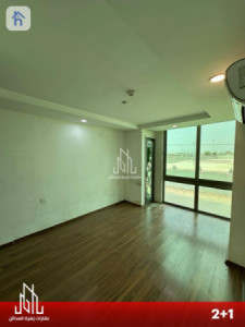 Spacious Apartment with 2 Bedrooms Image 6