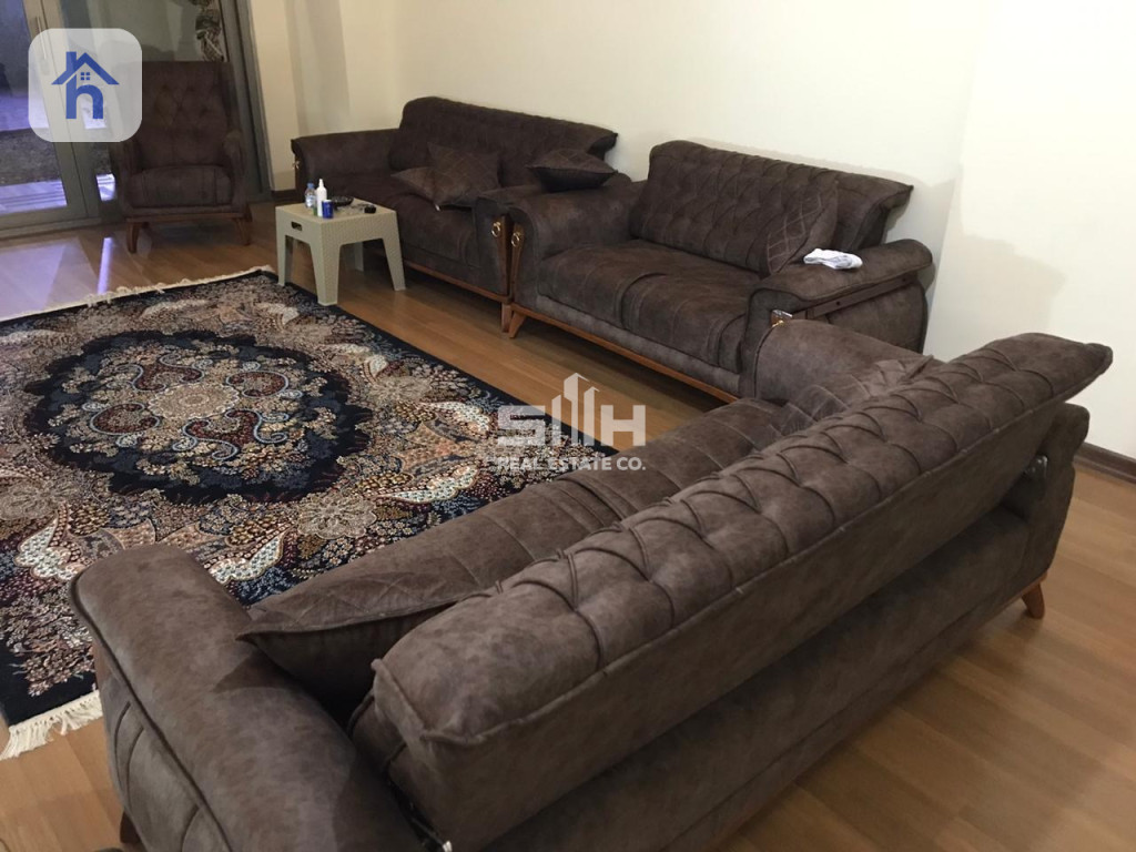 Elegant 2BR Apartment in Park View