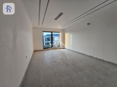 Modern House image 7