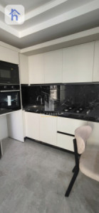 Studio Apartment image 3