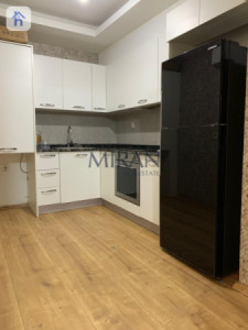 Modern and Spacious Apartment in Star Towers Image 5