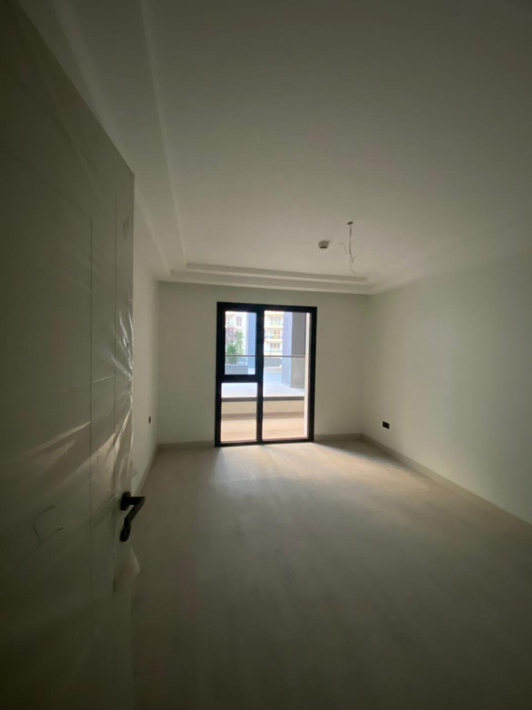 Modern Apartment in Rami Towers