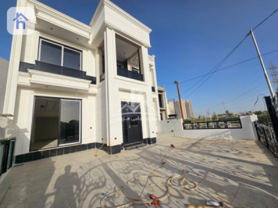 House Opposite Garden image 3