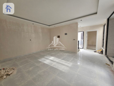 Modern House image 11