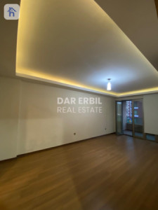 Modern 4 Bedroom Apartment image 8