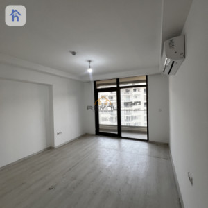 Stylish Apartment in Empire Pearl Towers image 7