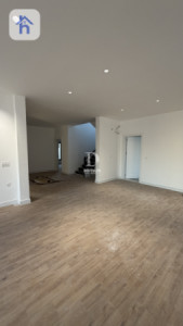 Modern House image 9