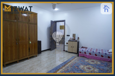 Spacious Family Home in Baghdad Image 18