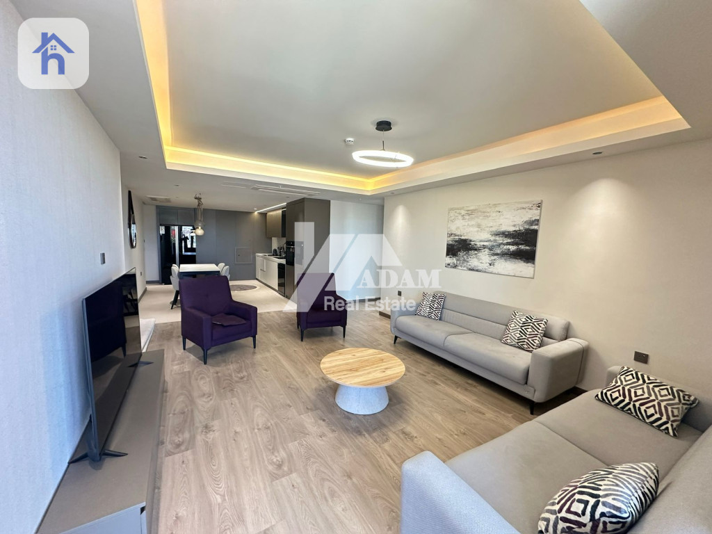 Luxurious Apartment in Cavalli Tower Resim 2